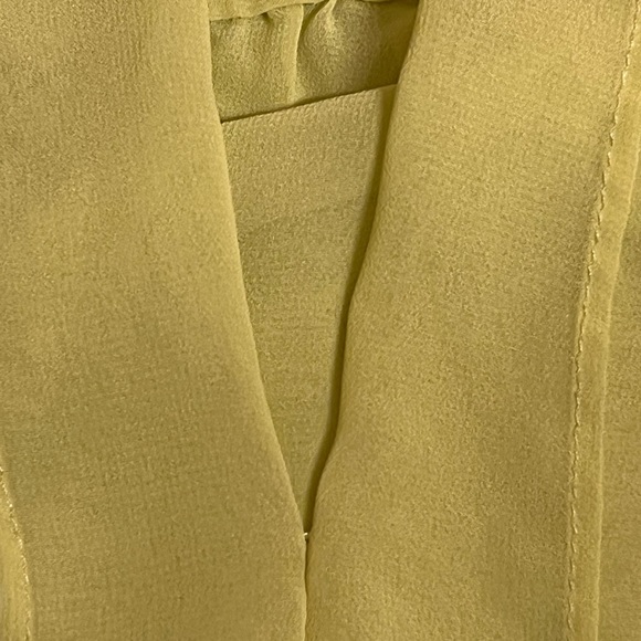 Maurices Cami Blouse Tank Top Shirt Neon Yellow Green Color Medium - Picture 4 of 7